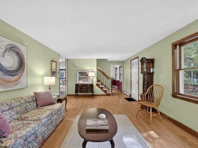 house with 4 bedroom, Littleton MA ES105367526