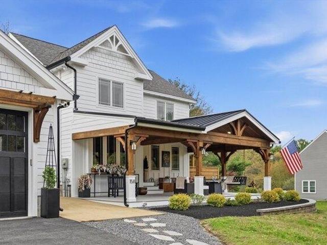 house with 4 bedroom, Litchfield NH DS104479928