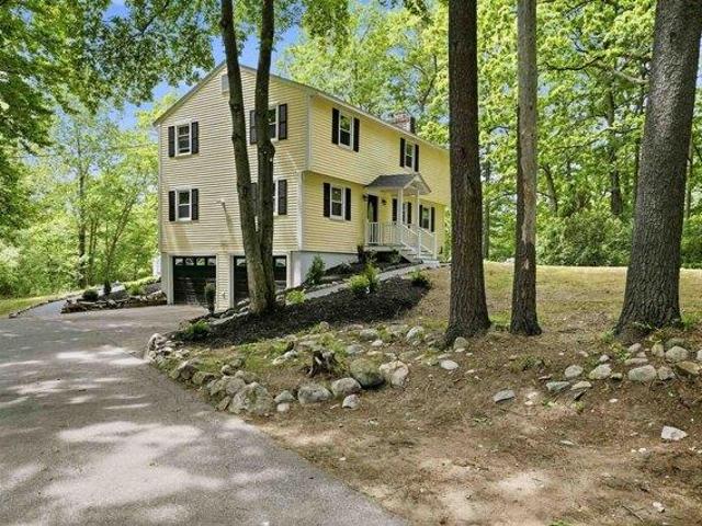 house with 4 bedroom, Londonderry NH DS103968139