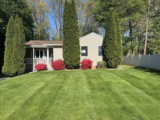 house with 4 bedroom, Longmeadow MA ES105473771