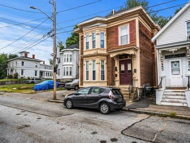 house with 4 bedroom, Lowell MA ES105417914