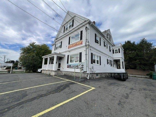 house with 4 bedroom, Lowell MA ES105422927