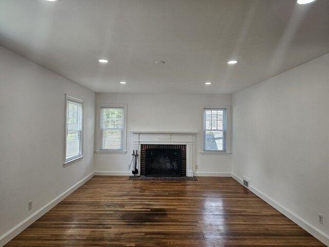 house with 4 bedroom, Lowell MA ES105516235