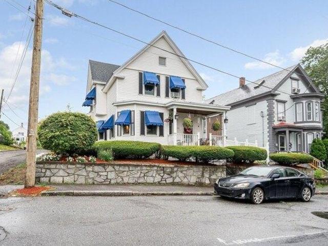 house with 4 bedroom, Lowell MA ES105630391