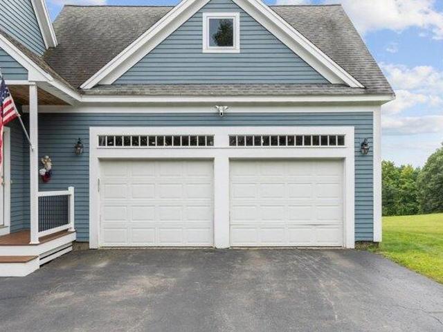 house with 4 bedroom, Lunenburg MA ES105424903