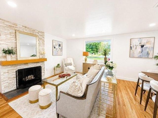 house with 4 bedroom, Lynn MA ES105613432