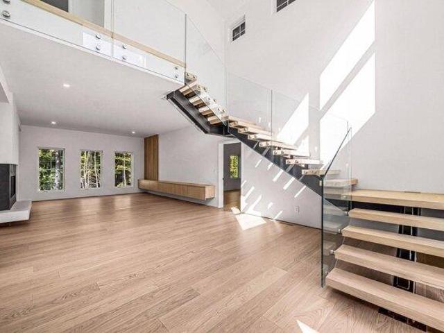 house with 4 bedroom, m NH ES106040571