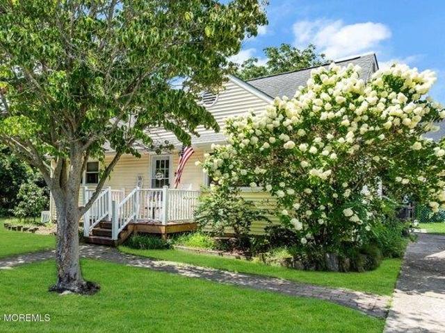 house with 4 bedroom, Manahawkin NJ ES105278240
