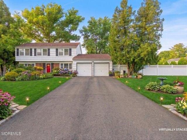 house with 4 bedroom, Manalapan NJ ES104440992