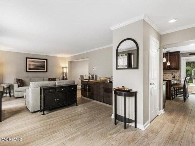 house with 4 bedroom, Manalapan NJ ES106155723