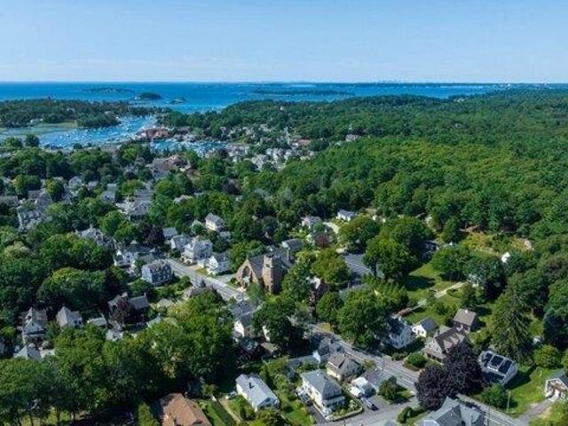 house with 4 bedroom, Manchester MA ES105474235