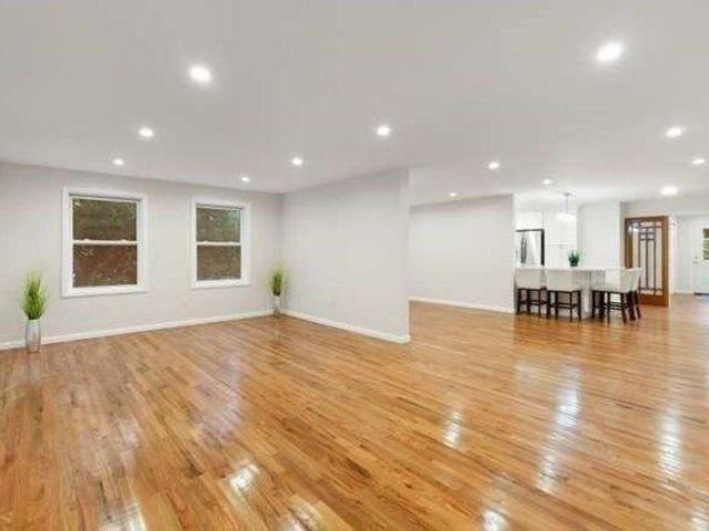 house with 4 bedroom, Manchester MA ES105587001