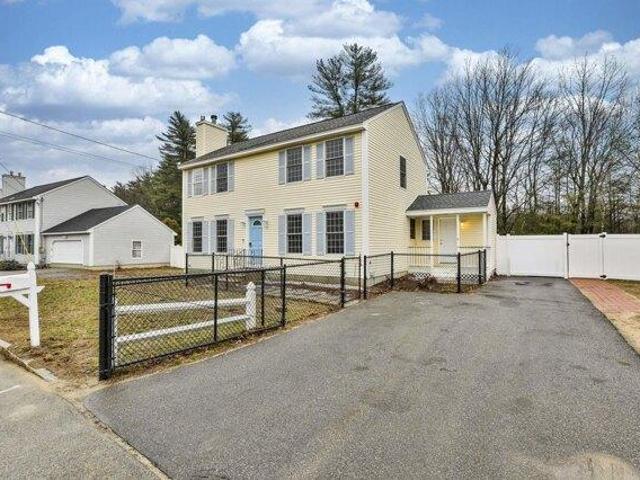 house with 4 bedroom, Manchester NH ES104510265