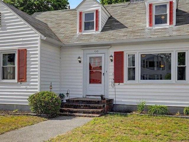 house with 4 bedroom, Manchester NH ES104513929