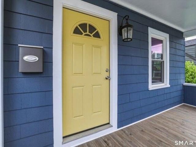 house with 4 bedroom, Manchester CT ES105428074