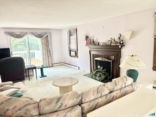 house with 4 bedroom, Manchester CT ES105498290
