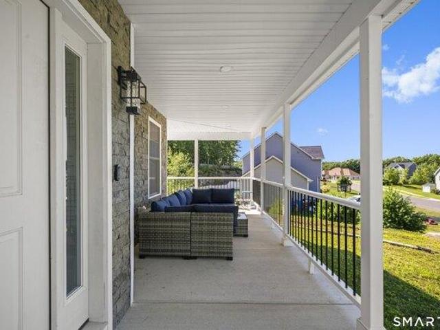 house with 4 bedroom, Manchester CT ES105553425