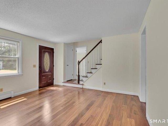 house with 4 bedroom, Manchester CT ES105578921