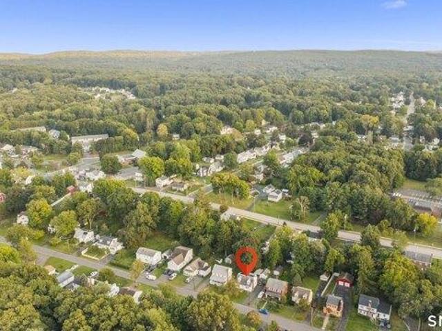 house with 4 bedroom, Manchester CT ES105591187