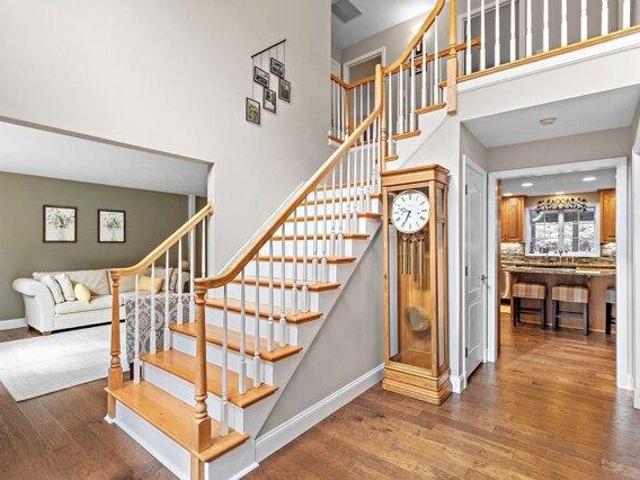 house with 4 bedroom, Mansfield MA ES105579337