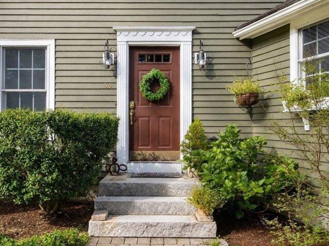 house with 4 bedroom, Mansfield MA ES105613081