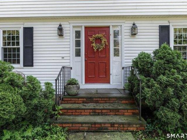 house with 4 bedroom, Madison CT ES105659522