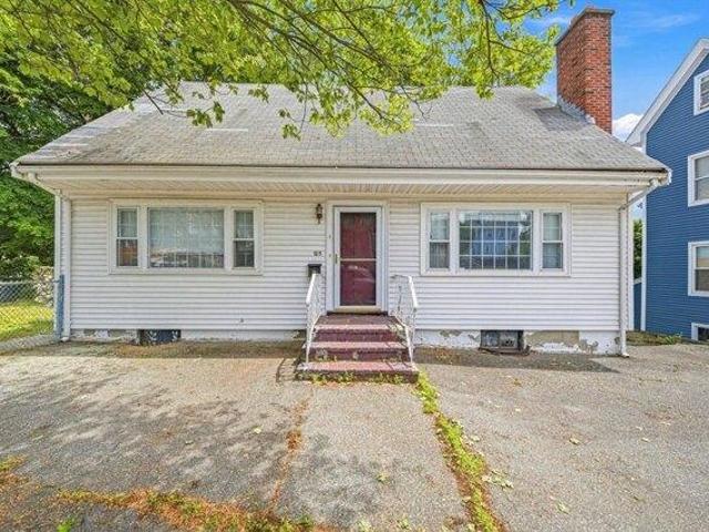 house with 4 bedroom, Malden MA DS103548313