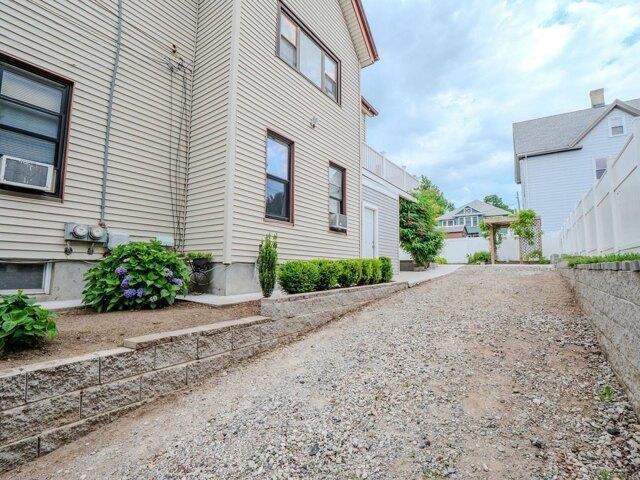 house with 4 bedroom, Malden MA ES104608261