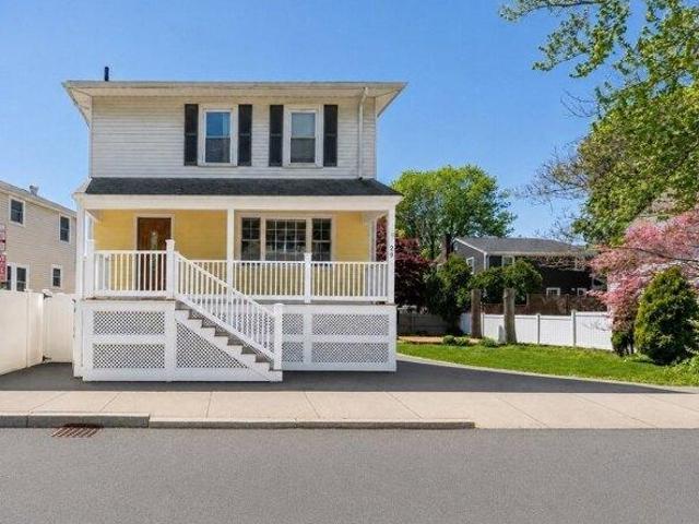 house with 4 bedroom, Malden MA ES105552843