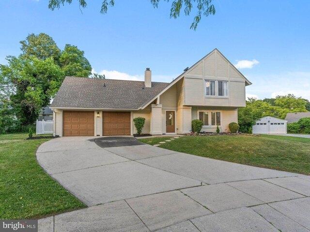 house with 4 bedroom, Marlton NJ ES105978889