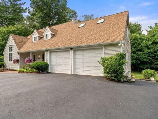 house with 4 bedroom, Marshfield MA ES105414138
