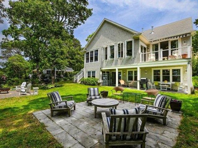 house with 4 bedroom, Mashpee MA ES104851131