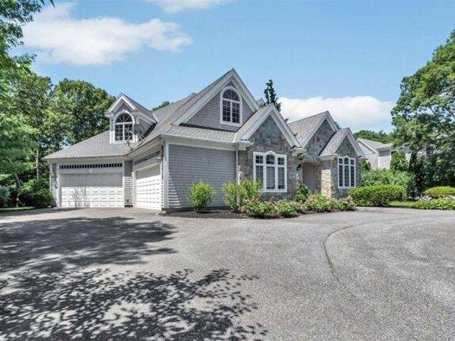 house with 4 bedroom, Mashpee MA ES105415983