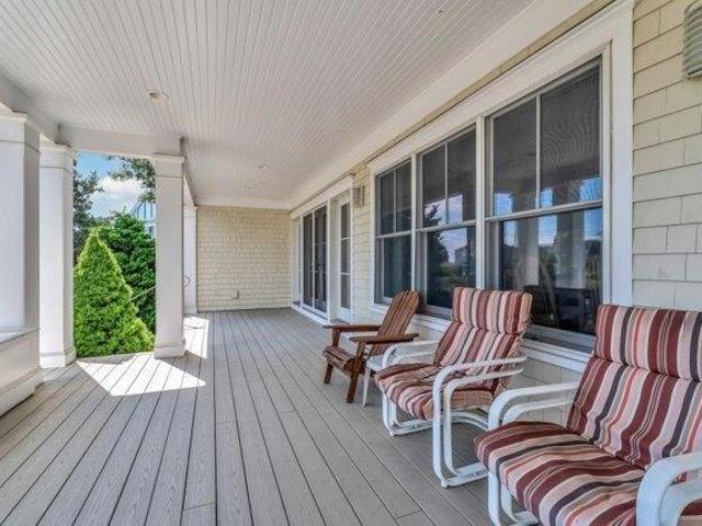 house with 4 bedroom, Mashpee MA ES105438202
