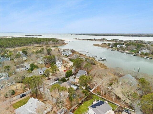 house with 4 bedroom, Mashpee MA ES105679677