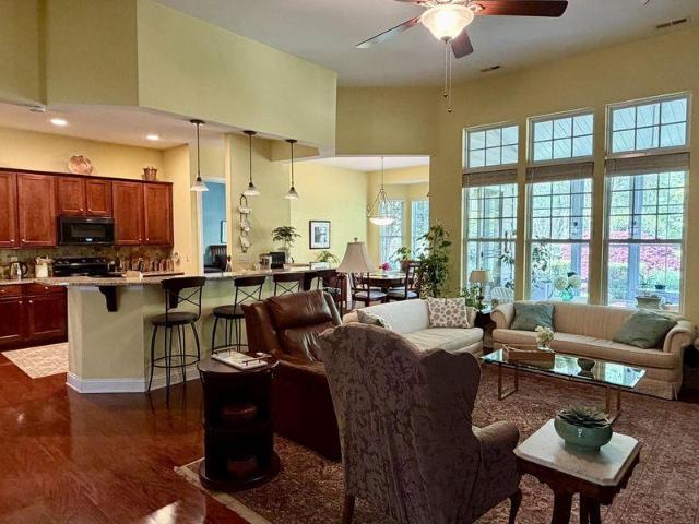 house with 4 bedroom, Matthews NC ELS100973667