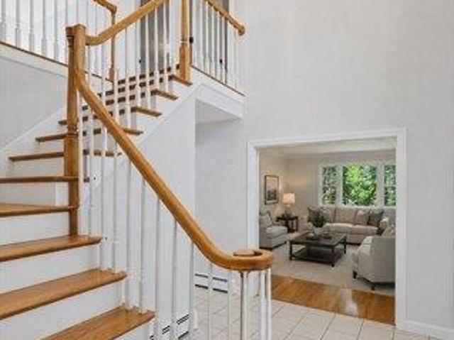 house with 4 bedroom, Medfield MA ES105384713