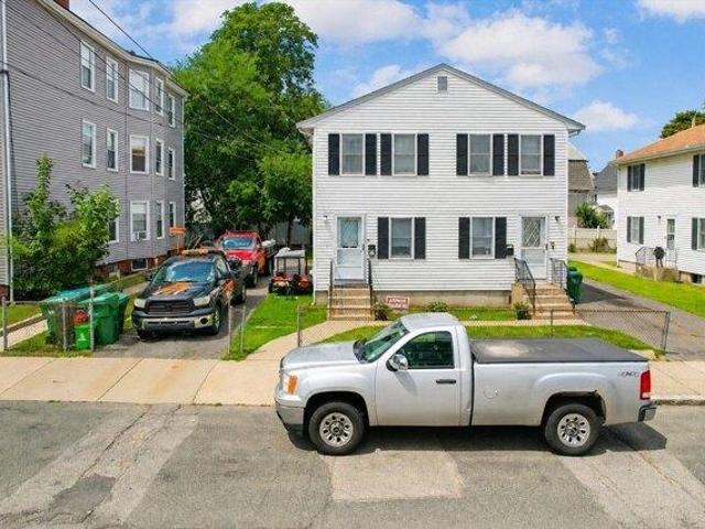 house with 4 bedroom, Medford MA ES105383044