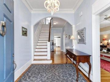 house with 4 bedroom, Medford MA ES103493949