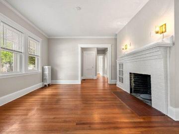 house with 4 bedroom, Melrose MA ES103548539