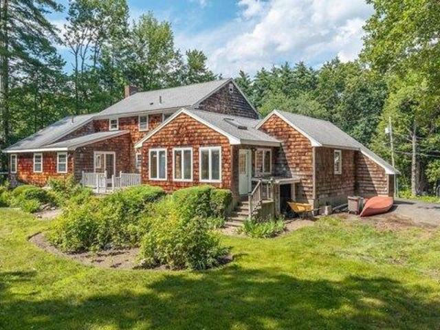 house with 4 bedroom, Merrimack NH ES104375755