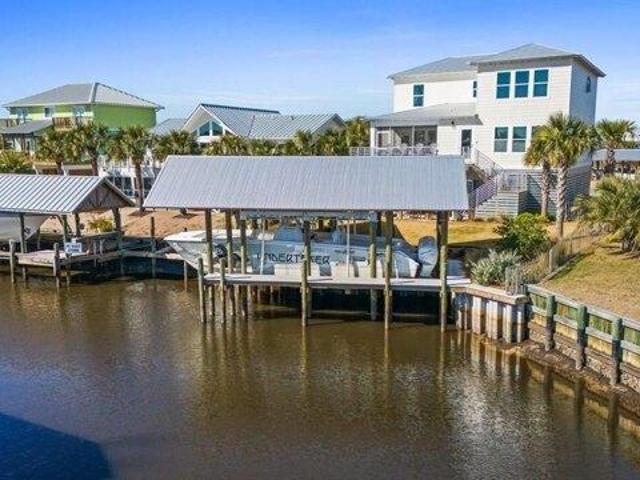 house with 4 bedroom, Mexico Beach FL ES104898571