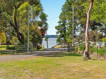 House 4 Bedroom For Rent Middleton, TAS ES102668118