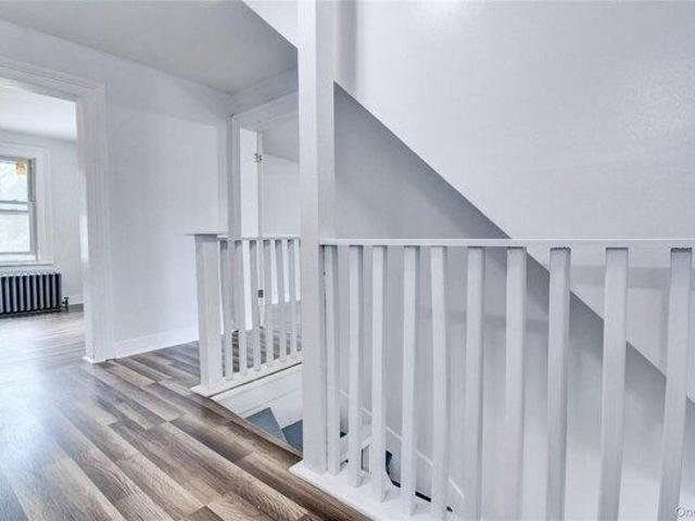 house with 4 bedroom, Middletown NY ES105318478