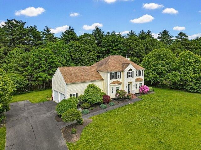 house with 4 bedroom, Middleboro MA ES105633011
