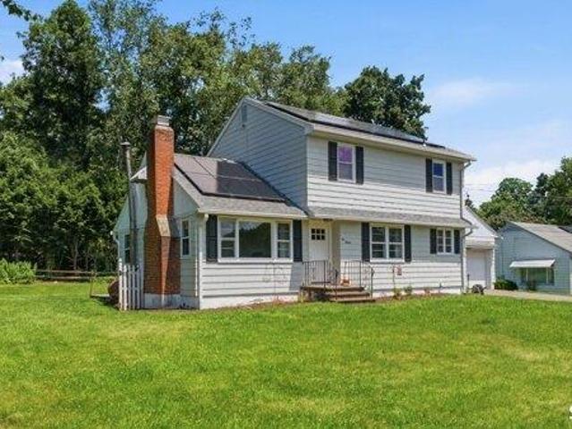 house with 4 bedroom, Middlebury CT ES105438499