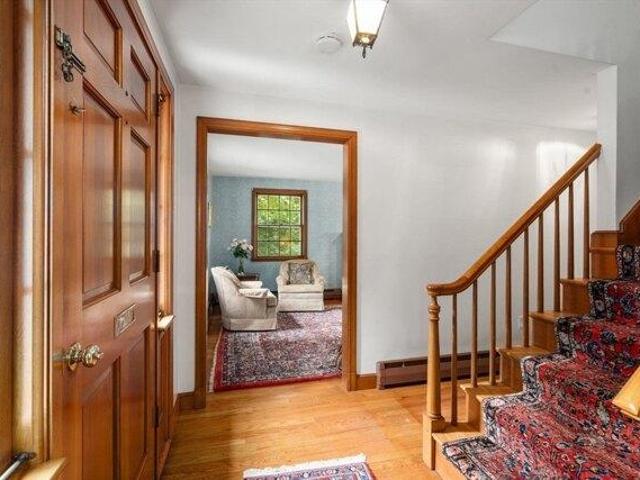 house with 4 bedroom, Milton MA ES105533019