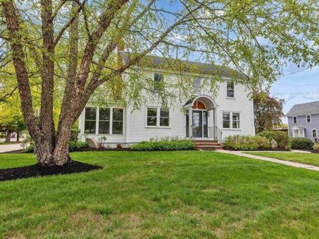 house with 4 bedroom, Milford NH DS104410202