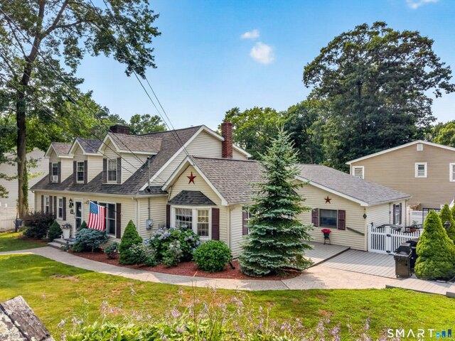 house with 4 bedroom, Milford CT ES105474985