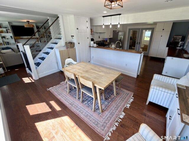 house with 4 bedroom, Milford CT ES105514270